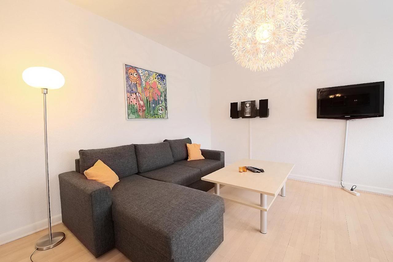 Strandby Plads Apartment Есбер Екстериор снимка